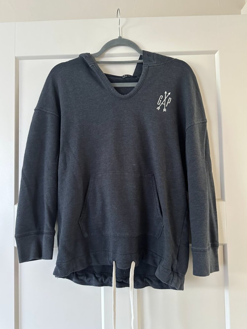 GAP Sweatshirt